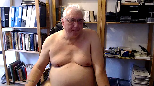 SchwanzhureXXL online show from 12, 6, 2026