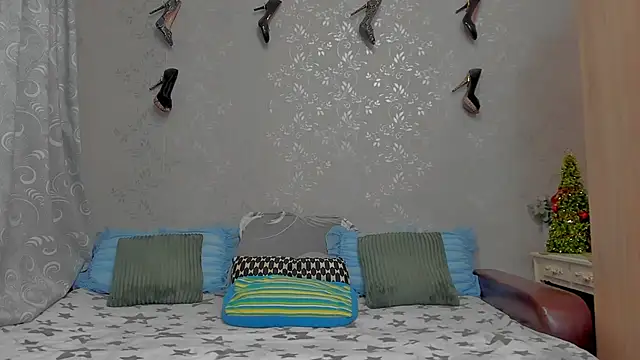 emilianna666 online show from 23, 12, 2024