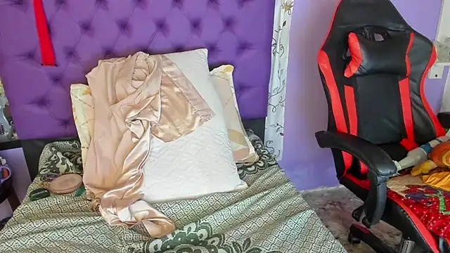 Margoth clain online show from 30, 10, 2025