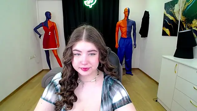 NicoleFoxery online show from 5, 2, 2025