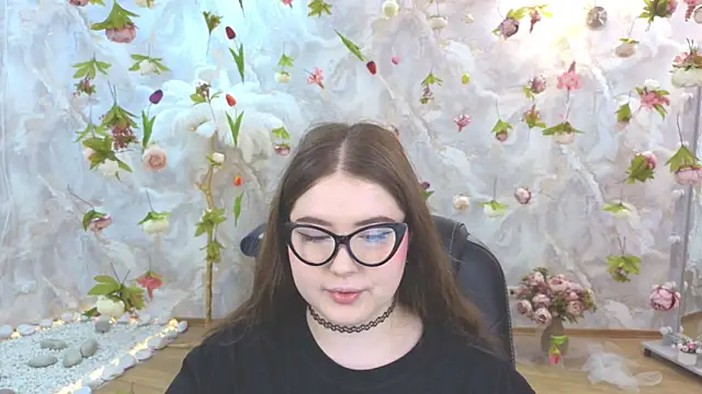 NicoleFoxery online show from 27, 5, 2026