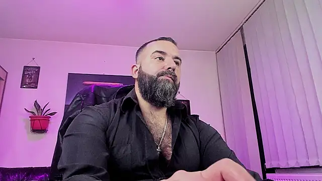 Snapshot of ChristophJules chatting on 18, 12, 2024 ChristophJules online show from 18, 12, 2024