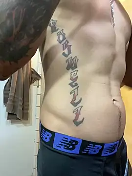 Snapshot of Prettyboiflaco chatting on 25, 12, 2024 Prettyboiflaco online show from 25, 12, 2024