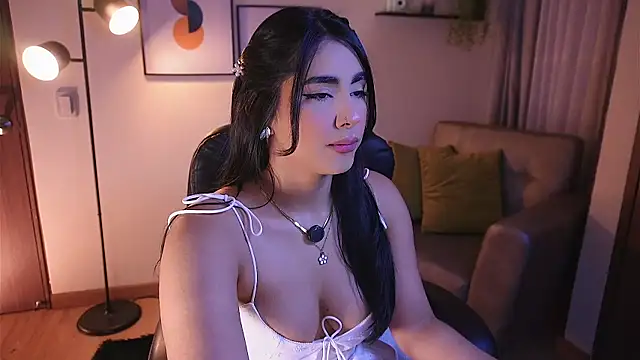 Isabella dior online show from 9, 11, 2025