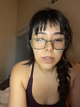 Evie-Luna online show from 3, 4, 2026