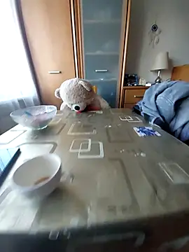 MlodyDres online show from 25, 10, 2025