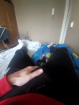 MlodyDres online show from 2, 11, 2025