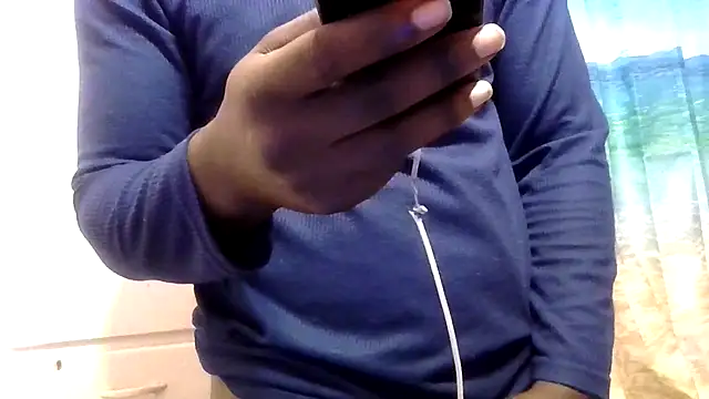 Snapshot of solidmmm chatting on 30, 11, 2025 solidmmm online show from 30, 11, 2025