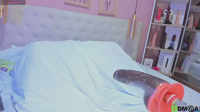 Snapshot of leylla_ chatting on 12, 11, 2025 leylla online show from 12, 11, 2025