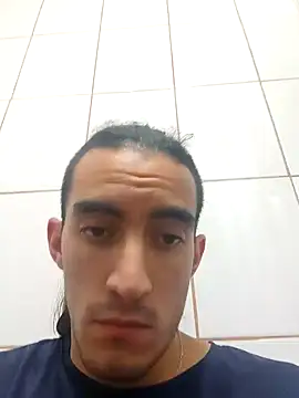 Snapshot of TommyMomentum chatting on 17, 12, 2024 TommyMomentum online show from 17, 12, 2024