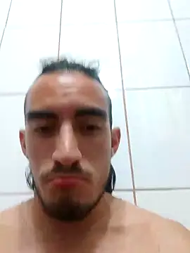 Snapshot of TommyMomentum chatting on 6, 1, 2025 TommyMomentum online show from 6, 1, 2025