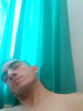 Snapshot of TommyMomentum chatting on 29, 1, 2025 TommyMomentum online show from 29, 1, 2025