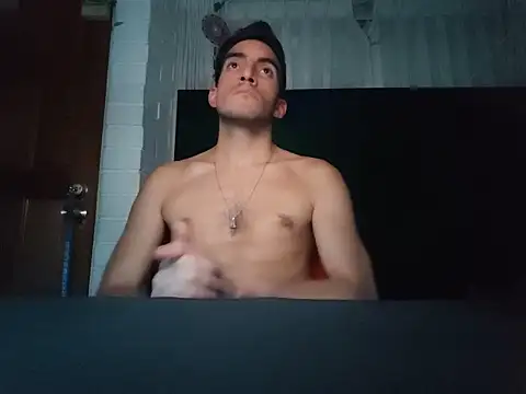 Snapshot of TommyMomentum chatting on 16, 3, 2026 TommyMomentum online show from 16, 3, 2026