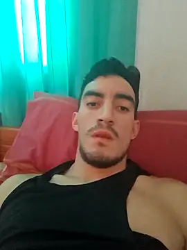 Snapshot of TommyMomentum chatting on 6, 4, 2026 TommyMomentum online show from 6, 4, 2026