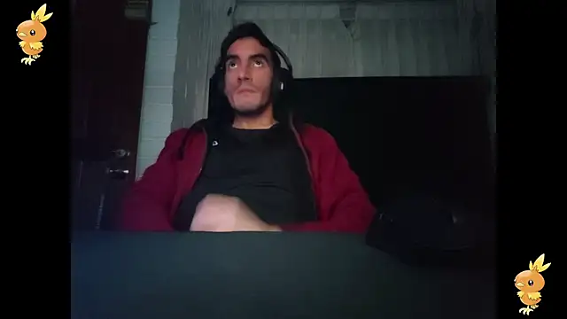 Snapshot of TommyMomentum chatting on 22, 4, 2026 TommyMomentum online show from 22, 4, 2026