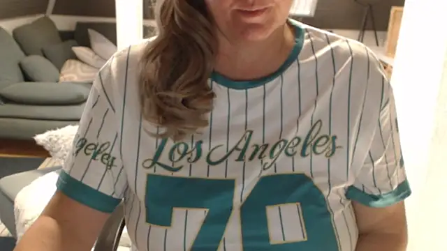 Snapshot of KimMitchelli chatting on 24, 2, 2026 KimMitchelli online show from 24, 2, 2026