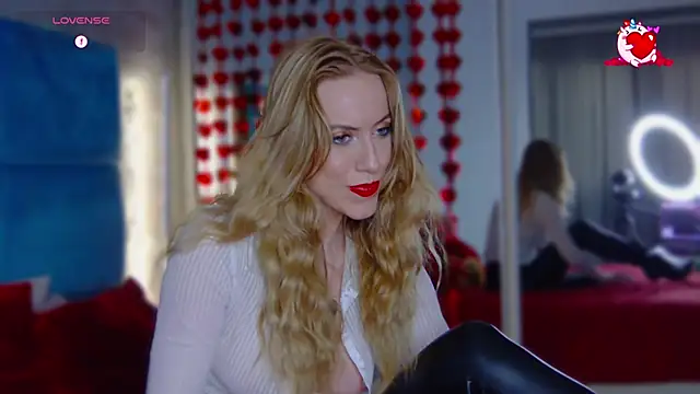 RockQueen A online show from 11, 2, 2025