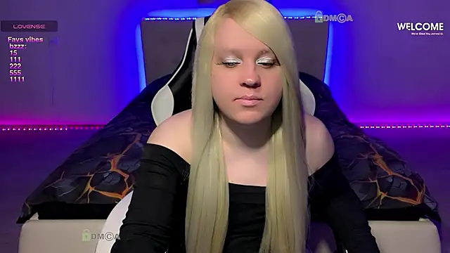 Snapshot of camsmiley chatting on 2, 2, 2026 camsmiley online show from 2, 2, 2026