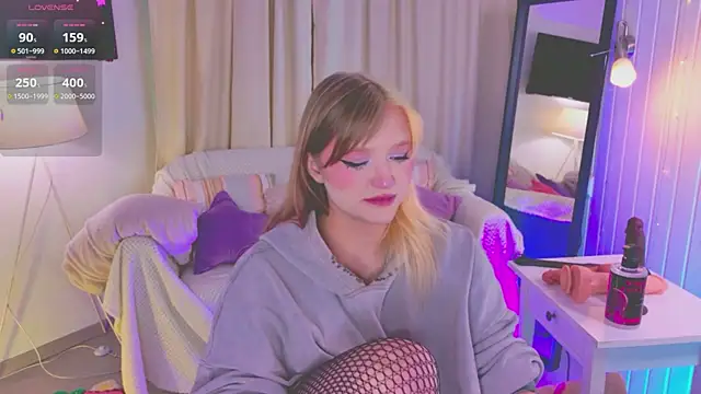 Snapshot of Crazy_Wine chatting on 6, 4, 2026 Crazy Wine online show from 6, 4, 2026