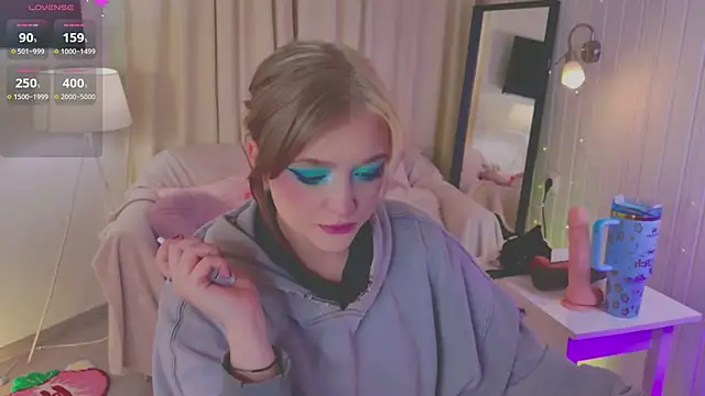 Snapshot of Crazy_Wine chatting on 17, 4, 2026 Crazy Wine online show from 17, 4, 2026