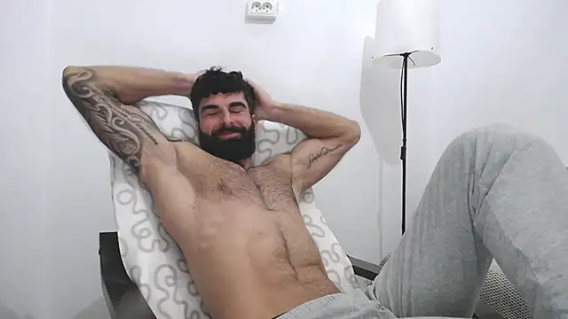 Verycutex online show from 3, 3, 2025