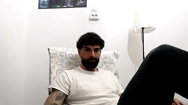 Verycutex online show from 26, 2, 2026