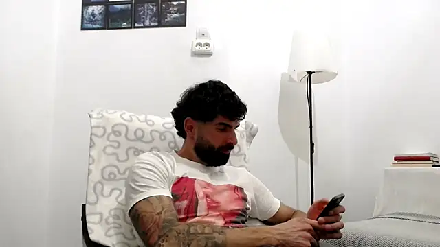 Verycutex online show from 28, 2, 2026