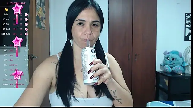 selena ferri online show from 3, 1, 2025