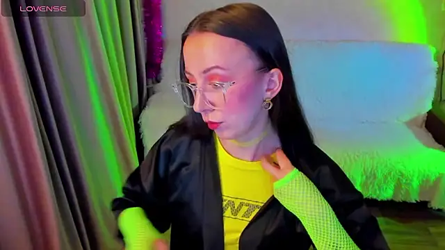 Snapshot of CurlySteph chatting on 8, 1, 2026 CurlySteph online show from 8, 1, 2026