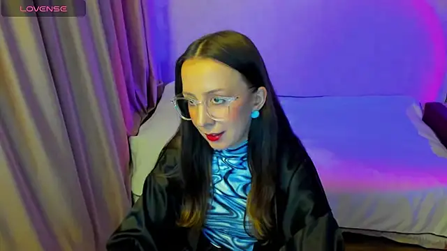 Snapshot of CurlySteph chatting on 15, 2, 2026 CurlySteph online show from 15, 2, 2026