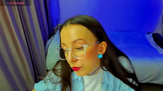 Snapshot of CurlySteph chatting on 18, 3, 2026 CurlySteph online show from 18, 3, 2026