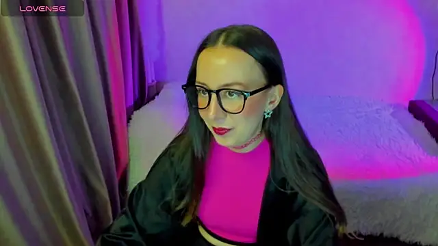 Snapshot of CurlySteph chatting on 27, 3, 2026 CurlySteph online show from 27, 3, 2026