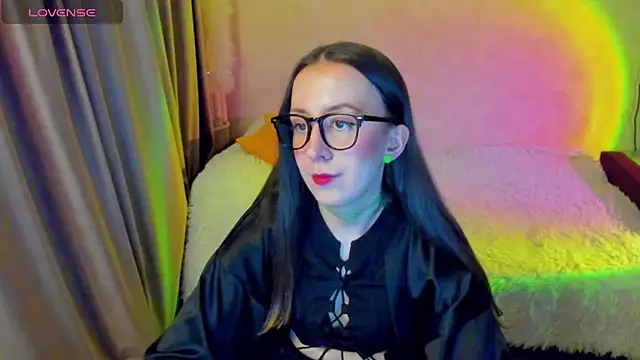 Snapshot of CurlySteph chatting on 28, 3, 2026 CurlySteph online show from 28, 3, 2026