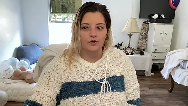 Snapshot of magicsparkles chatting on 9, 12, 2024 magicsparkles online show from 9, 12, 2024