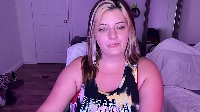 Snapshot of magicsparkles chatting on 19, 2, 2025 magicsparkles online show from 19, 2, 2025