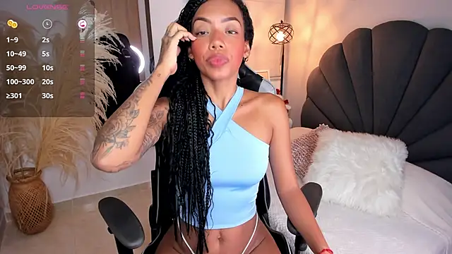 ashley 23  online show from 15, 12, 2024