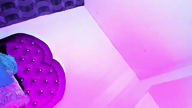 Sammybitchx online show from 24, 3, 2026