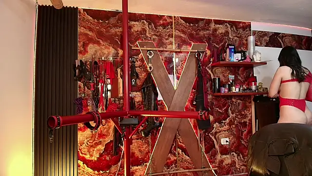 boy n girl online show from 13, 3, 2025