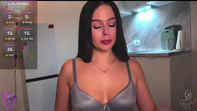 Megan Nilson online show from 20, 12, 2024