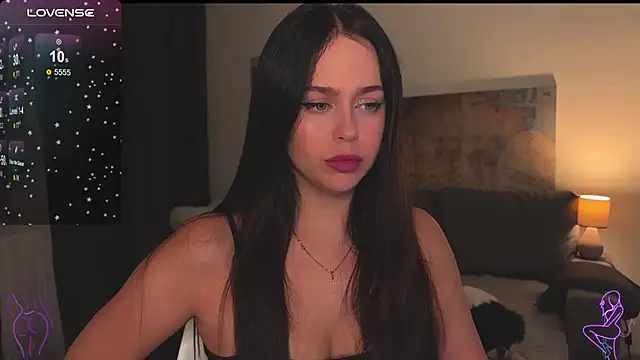 Megan Nilson online show from 1, 2, 2025