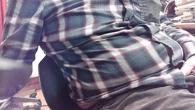 Snapshot of HaraldGermany chatting on 10, 11, 2025 HaraldGermany online show from 10, 11, 2025