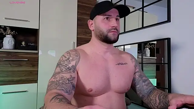 Snapshot of moonjoey chatting on 15, 1, 2025 moonjoey online show from 15, 1, 2025