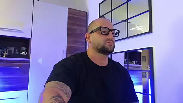 Snapshot of moonjoey chatting on 24, 9, 2025 moonjoey online show from 24, 9, 2025