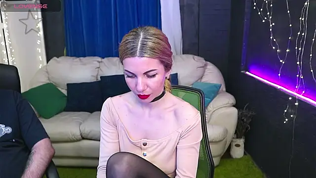 Snapshot of AlisaAleksandr chatting on 11, 3, 2025 AlisaAleksandr online show from 11, 3, 2025