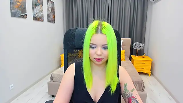 Snapshot of EnergyBunny_1 chatting on 15, 2, 2025 EnergyBunny 1 online show from 15, 2, 2025