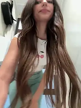  MiaQueen  online show from 9, 4, 2026