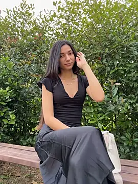  MiaQueen  online show from 31, 5, 2026