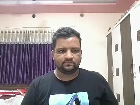 Snapshot of dhruv_love chatting on 11, 6, 2026 dhruv love online show from 11, 6, 2026