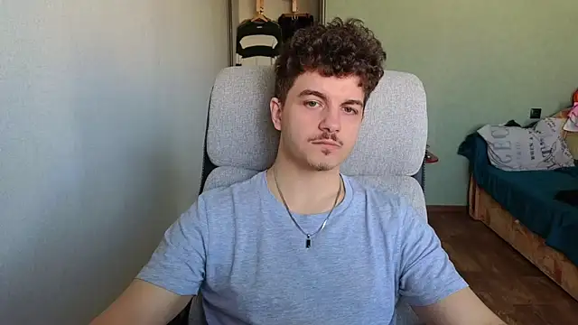 Snapshot of Remy_Miles chatting on 16, 3, 2026 Remy Miles online show from 16, 3, 2026