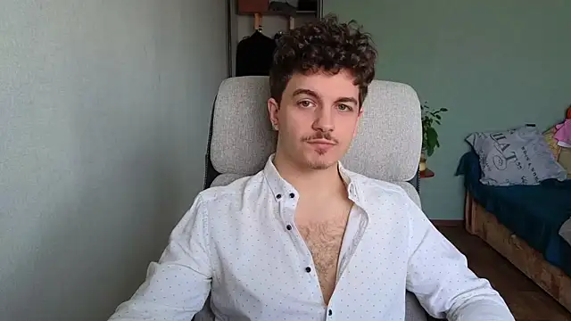 Snapshot of Remy_Miles chatting on 27, 3, 2026 Remy Miles online show from 27, 3, 2026